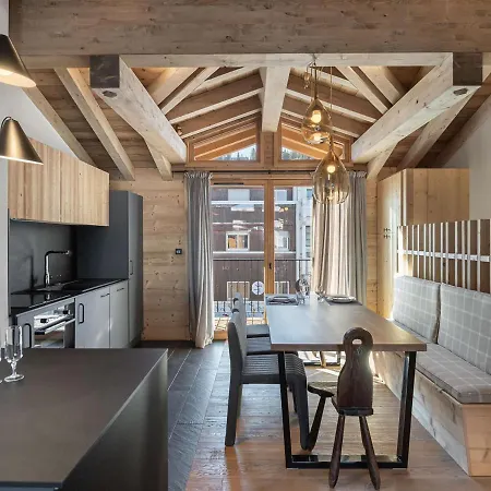 Rénové Au Cœur De 1850, 4 Chambres, 8 Pers. - Fr-1-564-50 Courchevel